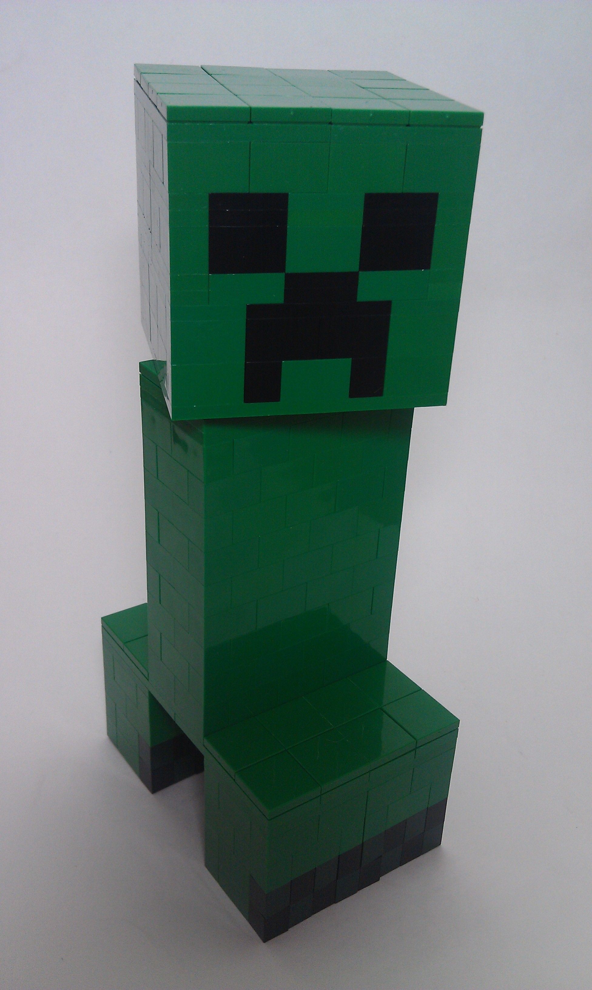 Amazon Minecraft Papercraft Lego Minecraft Creeper by Chuchithathechuchuviantart On