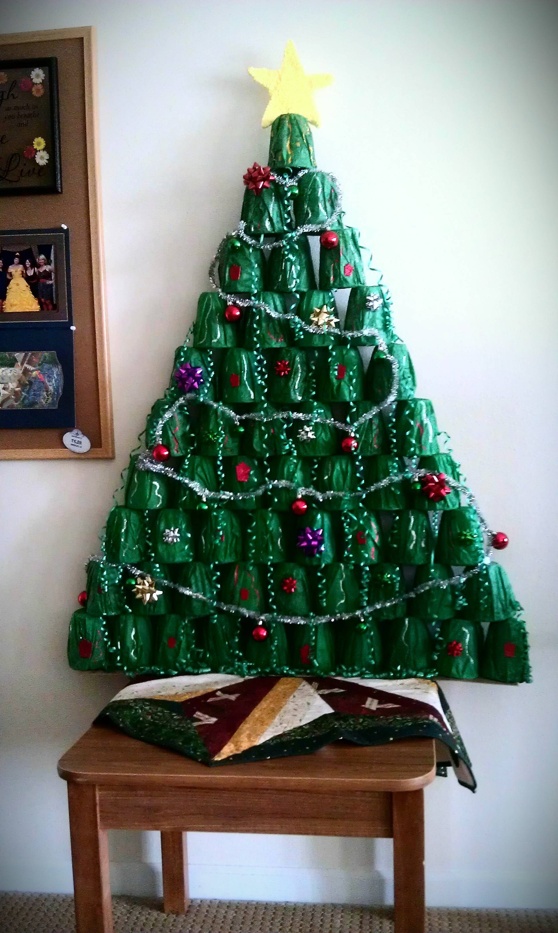 Christmas Tree Papercraft My Roomates and I Made A Christmas Tree Out Of Plastic Cups T