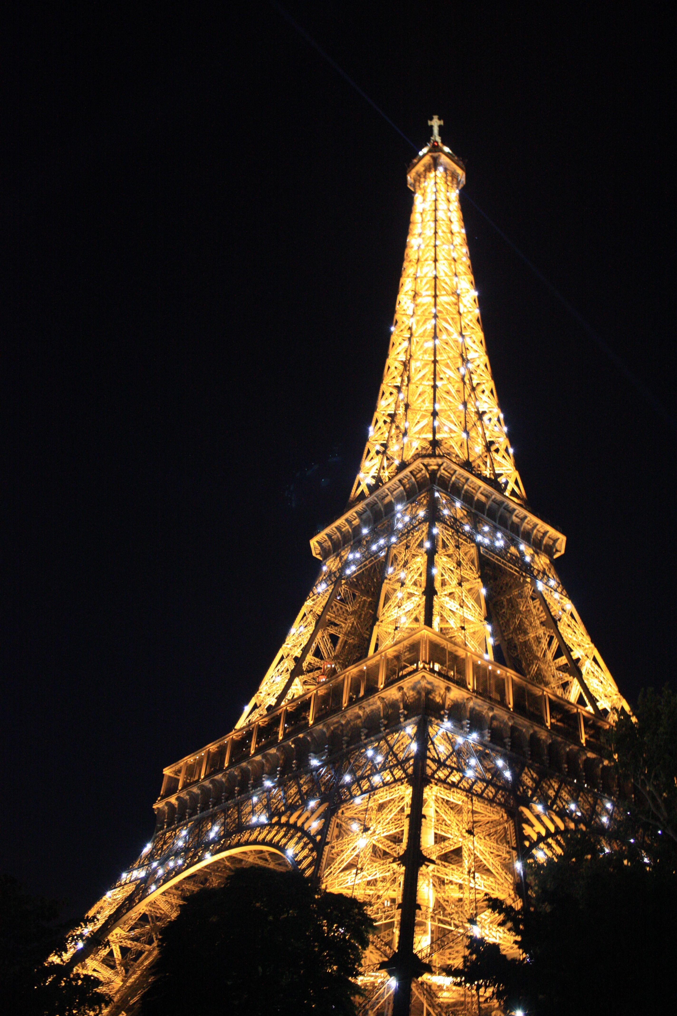 Eiffel tower Papercraft Eiffel tower at Night Tumblr Google Search