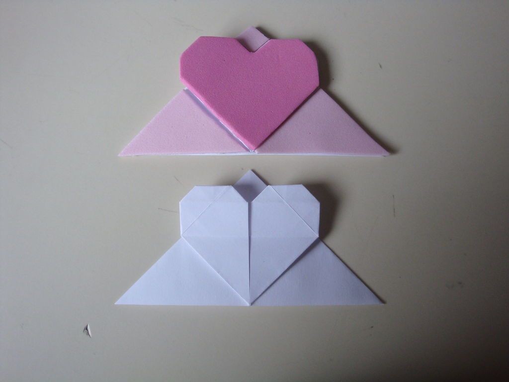 Heart Papercraft How to Make An origami Corner Heart Bookmark Crafts