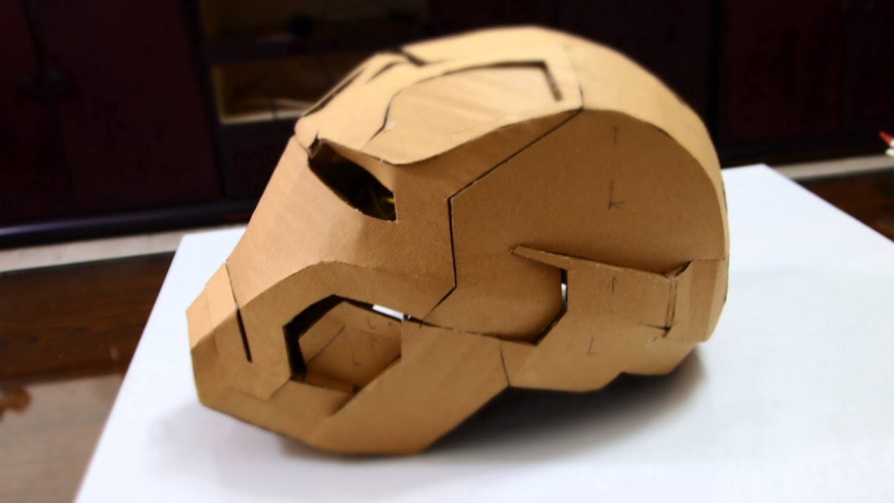 Iron Man Helmet Papercraft (Stop-motion Assembly) | Casco De Iron Man