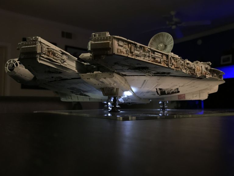 Millenium Falcon Papercraft Bandai 1 72 Perfect Grade Millennium Falcon ...
