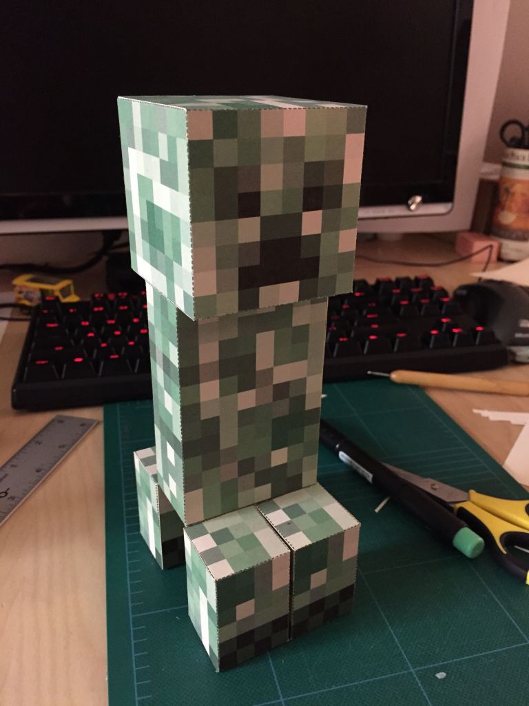 Printable Minecraft Papercraft Sets - Printable Papercrafts - Printable ...