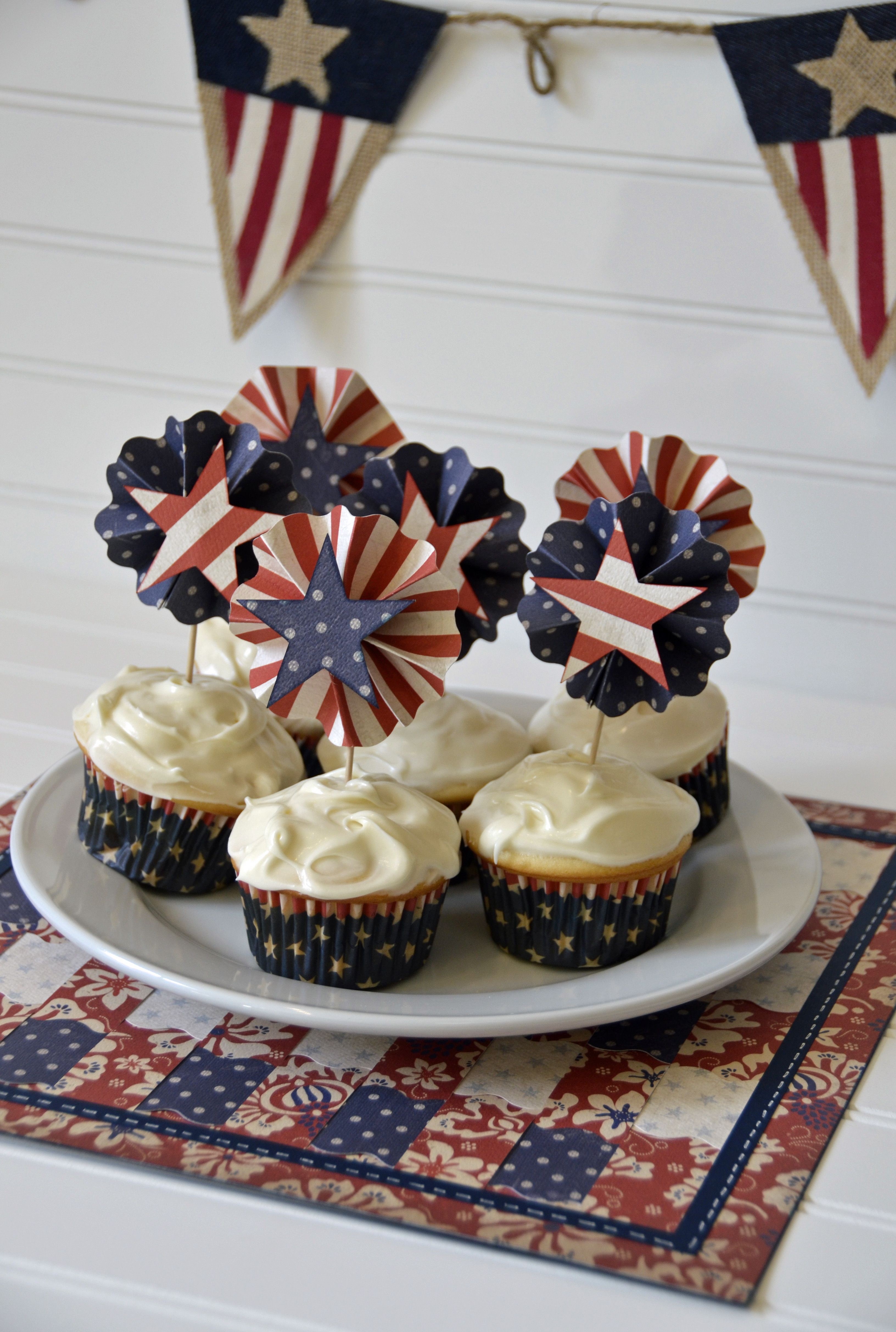 Papercraft Cupcake Patriotic Cupcake topper and Woven Placement Created by Erin