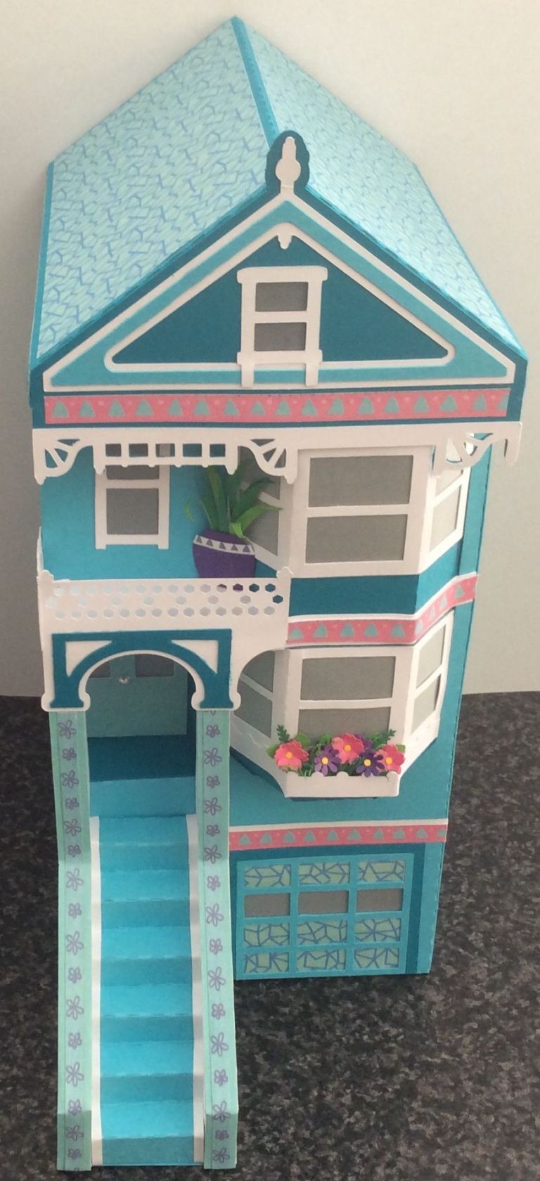 Papercraft Dollhouse 6755