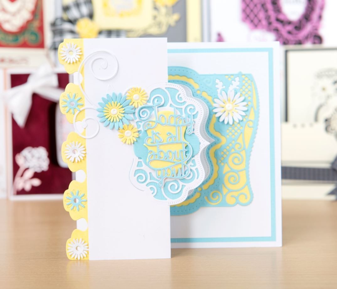Papercraft Essentials Make Beautiful Bespoke Cards with the tonic Essentials Frame Flip