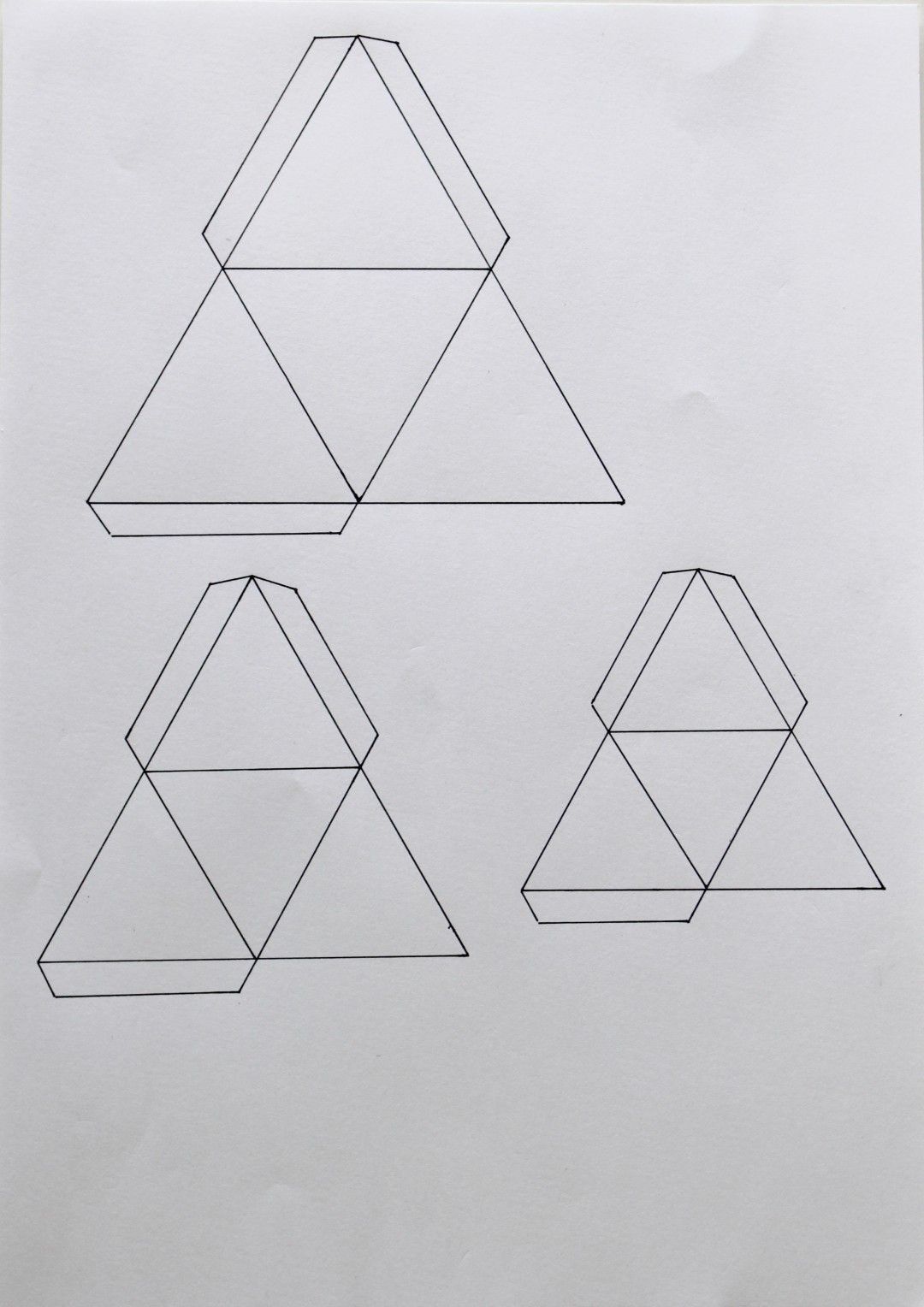 Papercraft Pyramid Diy Papier Décoration Triangulaire Pinterest