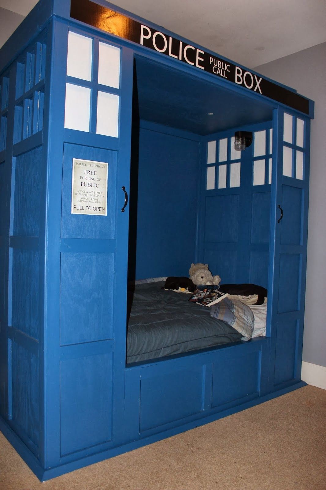 Tardis Papercraft Build Your Own Tardis Bed Step by Step Instructions Very Cool